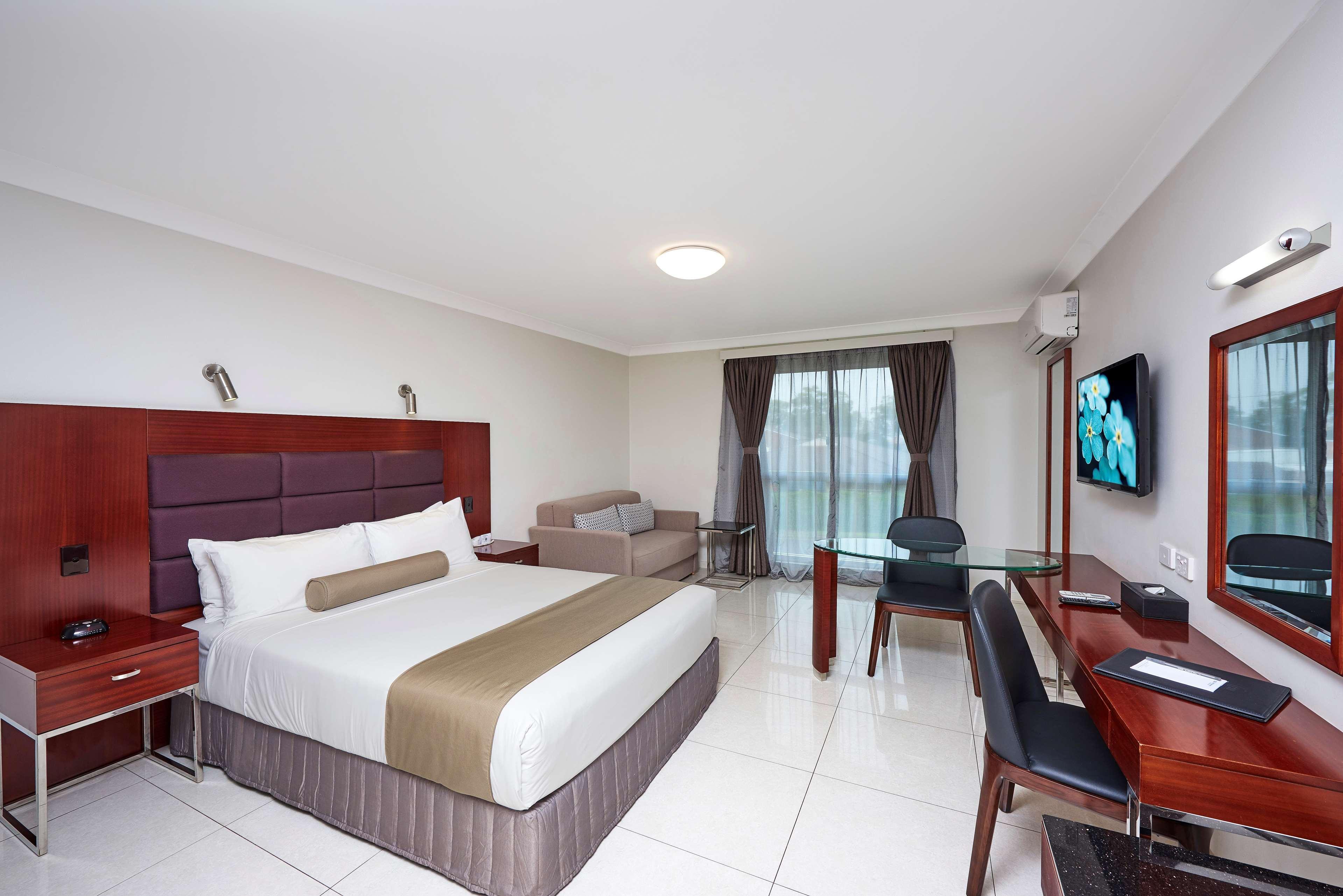 Best Western Casula Motor Inn Exterior foto