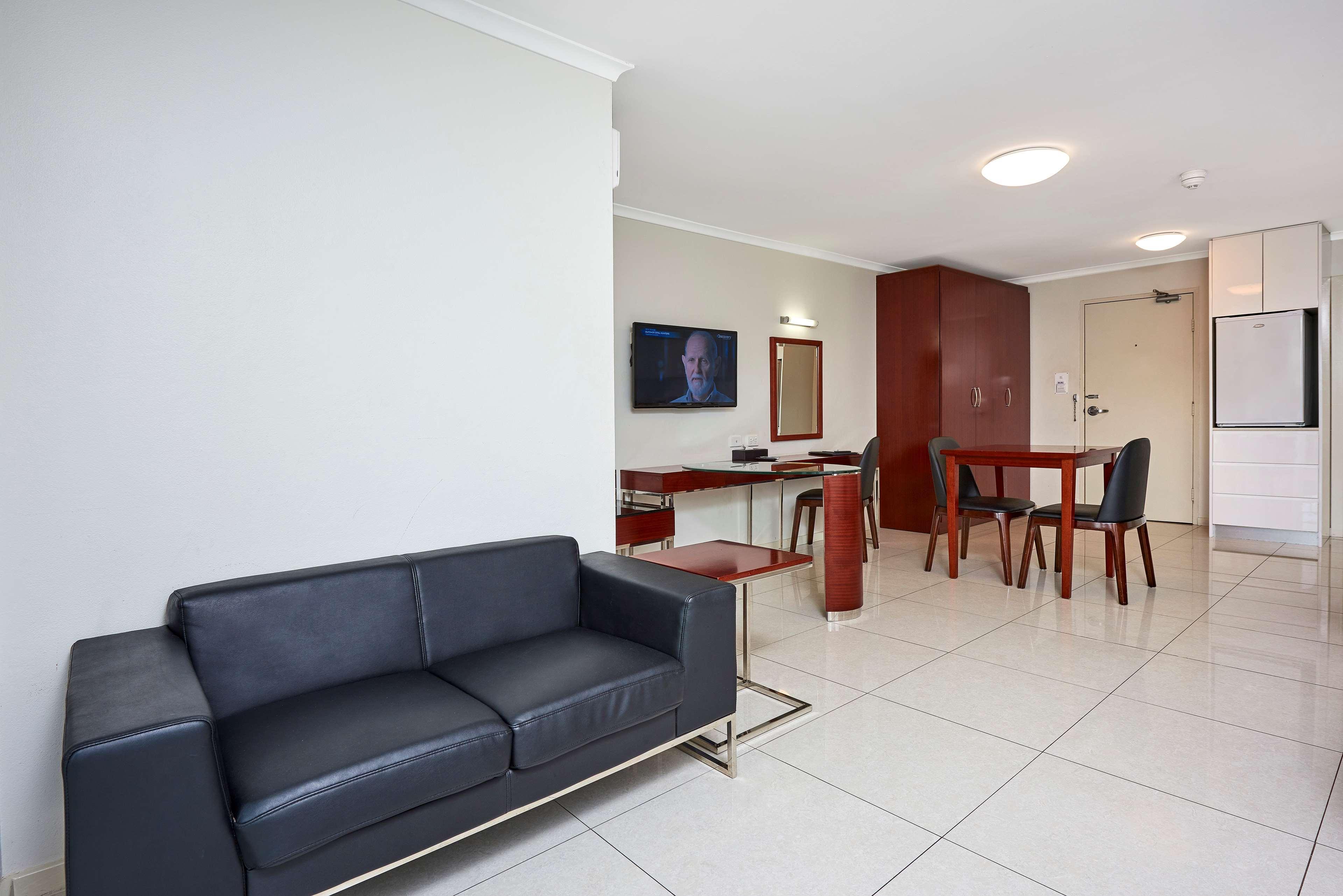 Best Western Casula Motor Inn Exterior foto