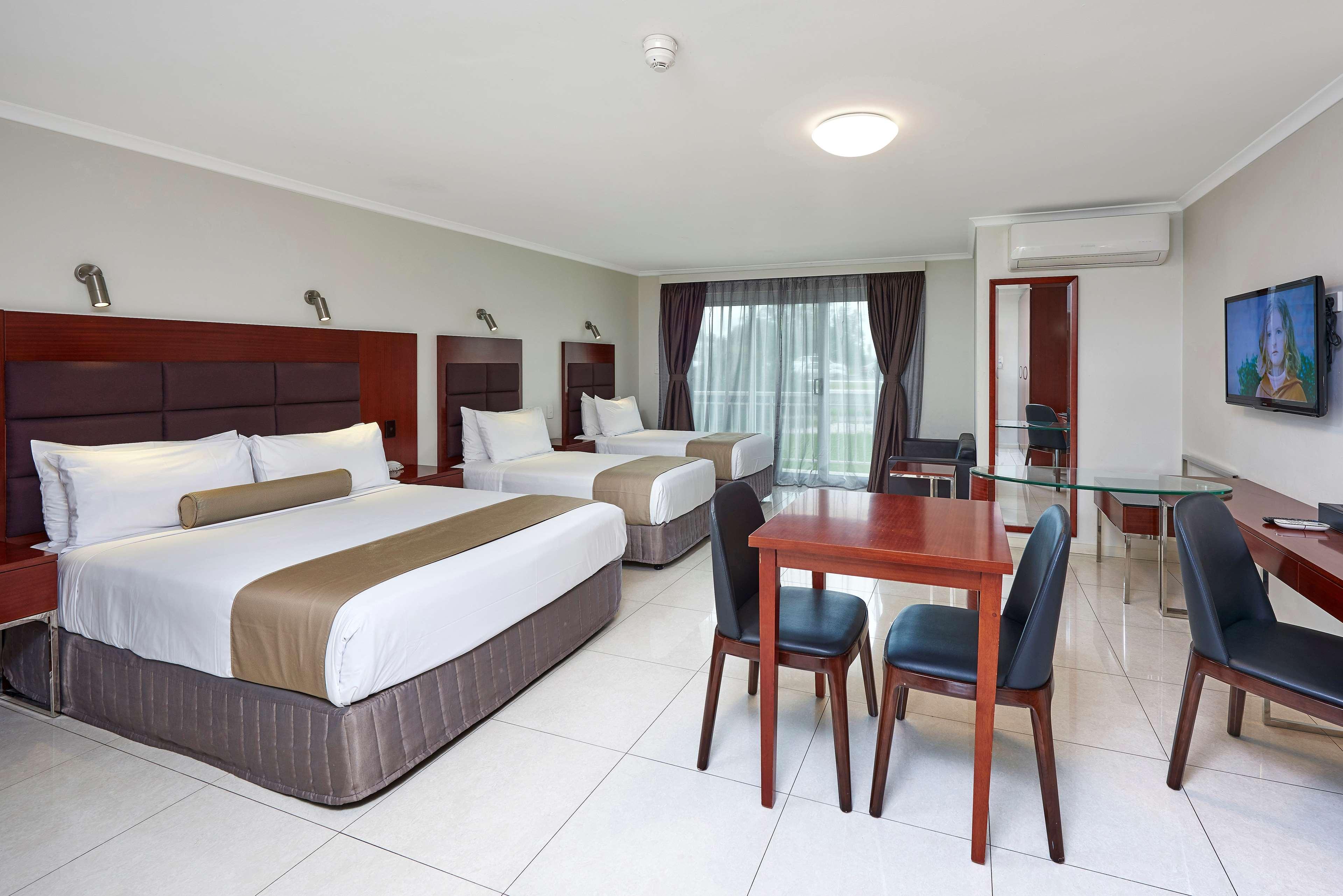 Best Western Casula Motor Inn Exterior foto