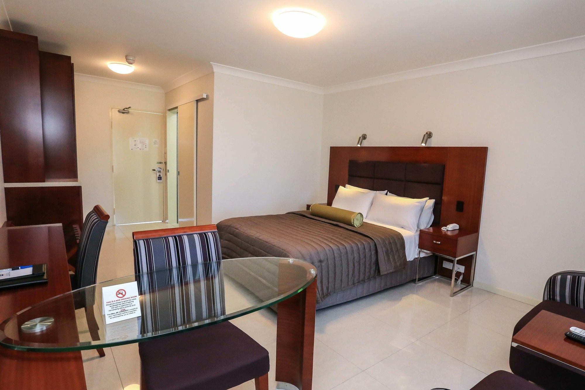Best Western Casula Motor Inn Exterior foto
