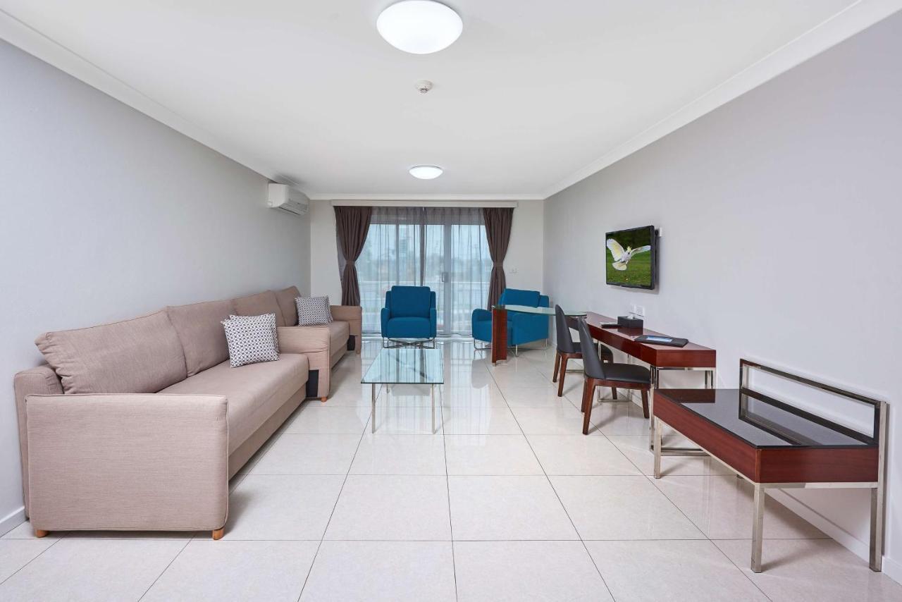 Best Western Casula Motor Inn Exterior foto